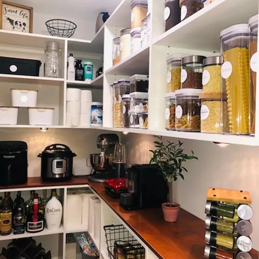 custom pantries